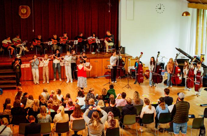 Koncert med orkesterklasser på Søholmskolen afd. Toftevang