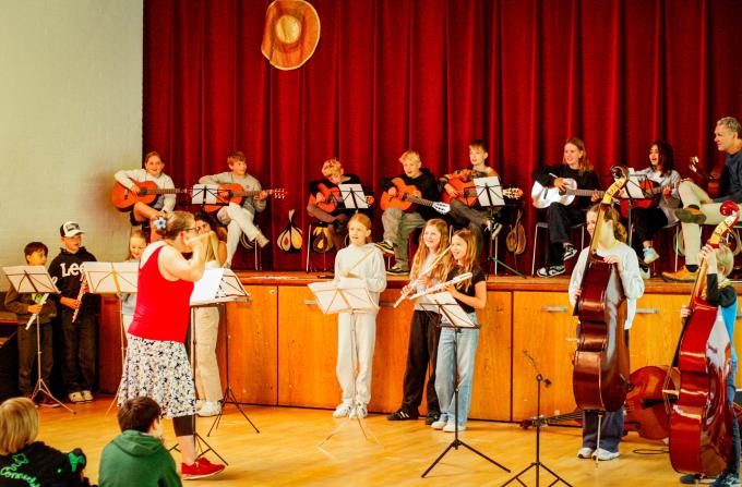 Koncert med orkesterklasser på Søholmskolen afd. Toftevang